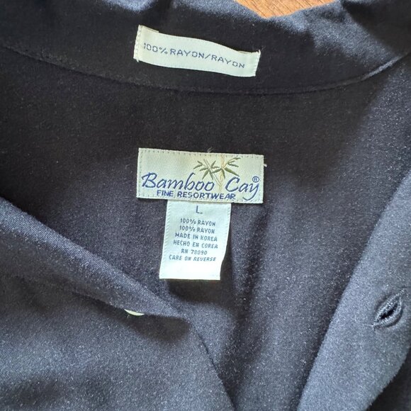 Bamboo Cay Mens Shirt L Black Short Sleeve Hawaiian Palm Tree Design - Picture 3 of 6